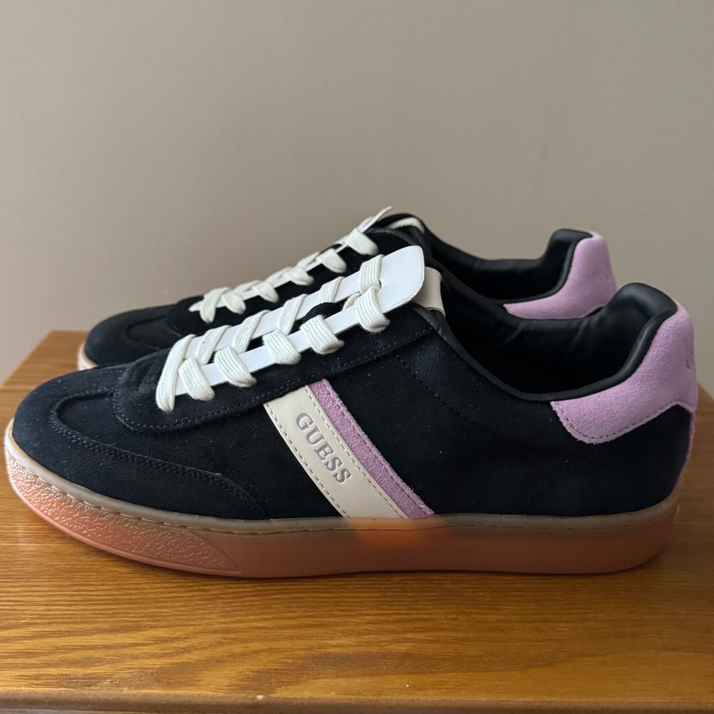 Guess Womens Nolinas Black Lavender Suede Low Top Sneakers Colorblock Size 11M